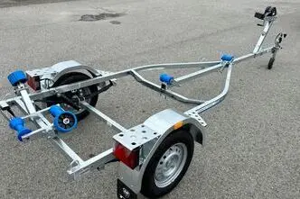 Tiki Treiler BX600-L paadihaagis 4.5 meetrisele paadile
