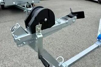 Tiki Treiler BX600-L paadihaagis 4.5 meetrisele paadile