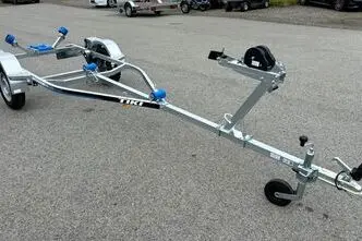 Tiki Treiler BX600-L paadihaagis 4.5 meetrisele paadile