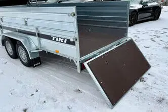 Tiki Treiler 400 PRO keevis suure tagaluugi ja kõrgendustega