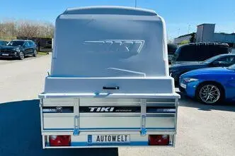 Tiki Treiler Keevis 350-LH 3.5x1.5 Plastkaanega kastihaagis