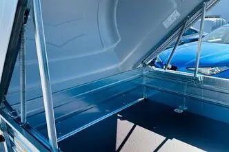 Tiki Treiler Keevis 350-LH 3.5x1.5 Plastkaanega kastihaagis