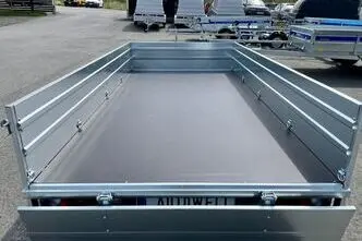 Tiki Treiler Keevishaagis Tendi ja raamiga 1.6 sisekõrgusega