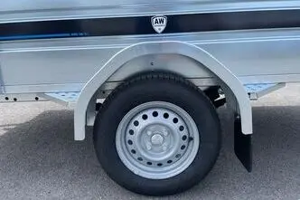 Tiki Treiler Keevishaagis Tendi ja raamiga 1.6 sisekõrgusega