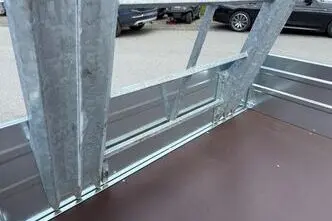 Tiki Treiler 3x1.5 keevisraamil haagis pealesõidutee rambiga