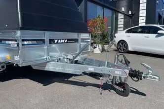 Tiki Treiler Keevis 300-DLBH Pidurid + kaanega kastihaagis