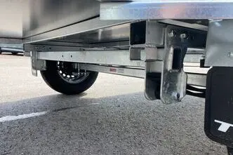 Tiki Treiler CP300-LBH Piduritega haagis