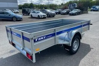 Tiki Treiler CP300-LBH Piduritega haagis