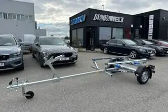 Tiki Treiler Paadihaagis siinidega 4.6 m paadile