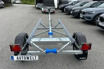 Tiki Treiler Paadihaagis siinidega 4.6 m paadile
