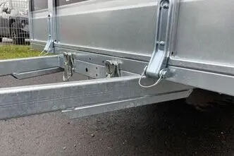 Tiki Treiler Keevis PRO 400-DLH 4.0x1.5 Kaanega kastihaagis