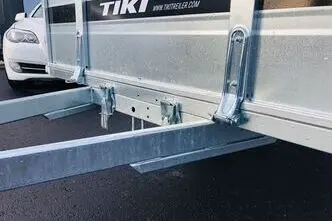Tiki Treiler Keevis kastihaagis PRO300 haagis LH 3.0x1.5