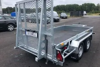 Tiki Treiler Minilaadur Eritehnika rasketehnika haagis