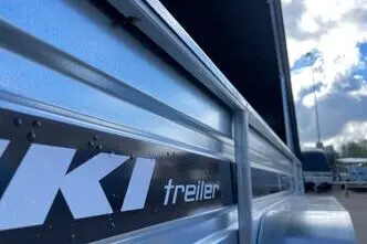 Tiki Treiler Keevis 300-DLH 3.0x1.5 kastihaagis kaanega