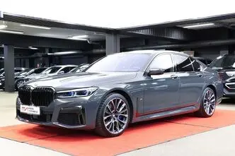 BMW 750, 4.4, 390 kW, bensiin, automaat, nelikvedu