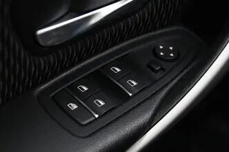 BMW 320, 2.0, 135 kW, бензин, автомат, задний привод
