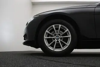 BMW 320, 2.0, 135 kW, бензин, автомат, задний привод