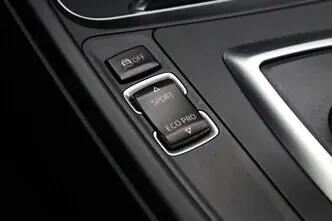 BMW 320, 2.0, 135 kW, бензин, автомат, задний привод
