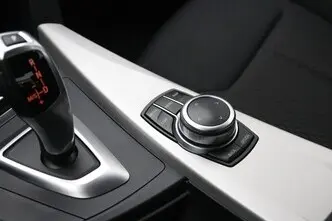BMW 320, 2.0, 135 kW, бензин, автомат, задний привод