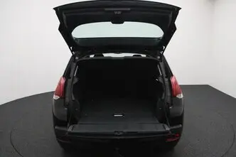 Peugeot 3008, 1.6, 88 kW, petrol, manual, front-wheel drive