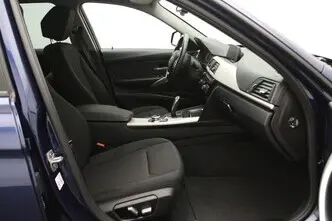 BMW 318, 1.5, 100 kW, бензин, автомат, задний привод