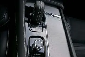 Volvo XC90, 2.0, 288 kW, petrol, automatic, four-wheel drive
