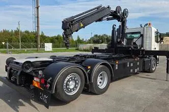 Volvo FM330 6X2*4, 248 kW, diesel, automatic