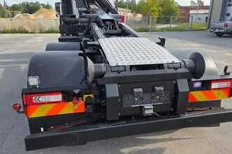 Volvo FM330 6X2*4, 248 kW, diesel, automatic