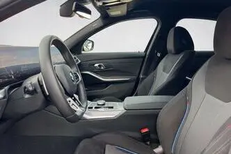 BMW 320, 140 kW, automaat, nelikvedu