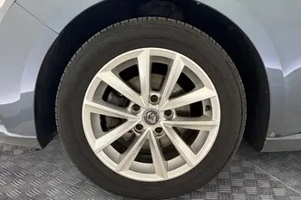 Renault Megane, 1.2, 97 kW, бензин, механическая, передний привод