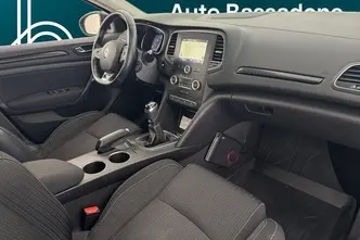 Renault Megane, 1.2, 97 kW, бензин, механическая, передний привод