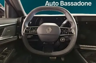 Renault Rafale, 1.2, 221 kW, plug-in hybrid, automatic, four-wheel drive