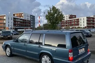 Volvo V90, 2.9, 132 kW, petrol, automatic, rear-wheel drive