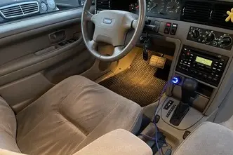 Volvo V90, 2.9, 132 kW, petrol, automatic, rear-wheel drive