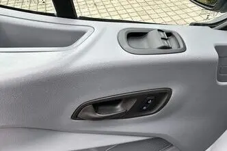 Ford Transit, 2.0, 96 kW, дизель, механическая, передний привод