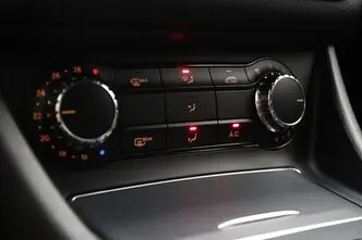 Mercedes-Benz CLA 180, 1.5, 80 kW, diisel, automaat, esivedu