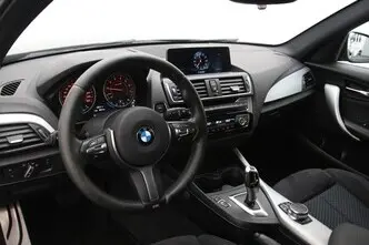 BMW 118, 1.5, 100 kW, бензин, автомат, задний привод