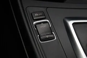 BMW 118, 1.5, 100 kW, бензин, автомат, задний привод