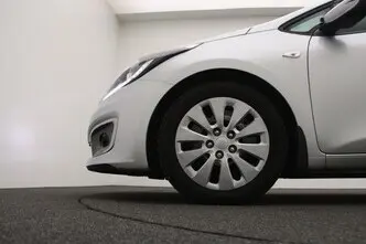 Kia cee'd / Ceed, 1.6, 100 kW, diesel, manual, front-wheel drive