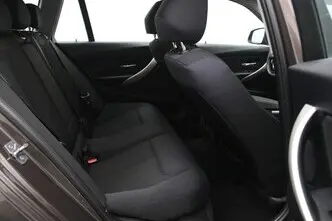 BMW 320, 2.0, 135 kW, bensiin, automaat, tagavedu
