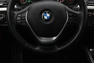 BMW 320, 2.0, 135 kW, bensiin, automaat, tagavedu