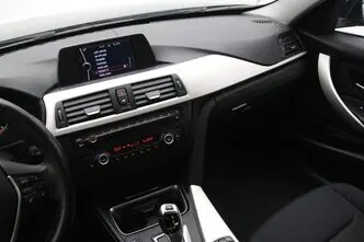 BMW 320, 2.0, 135 kW, bensiin, automaat, tagavedu