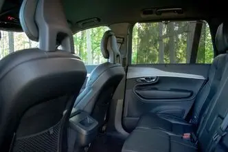 Volvo XC90, 2.0, 190 kW, hybrid, automatic, four-wheel drive