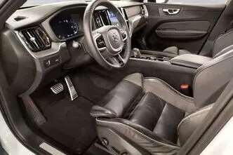 Volvo XC60, 2.0, 145 kW, гибрид, автомат, полный привод