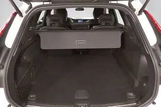 Volvo XC60, 2.0, 145 kW, гибрид, автомат, полный привод