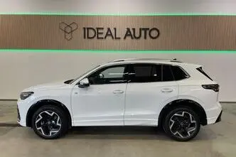 Volkswagen Tiguan, 142 kW, дизель, автомат, полный привод