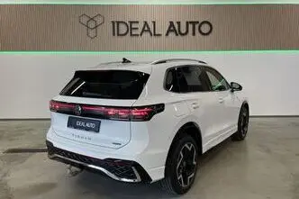 Volkswagen Tiguan, 142 kW, дизель, автомат, полный привод