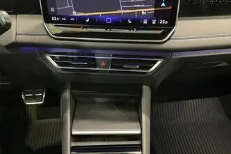 Volkswagen Tiguan, 142 kW, дизель, автомат, полный привод