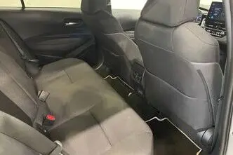 Toyota Corolla, 1.8, 72 kW, гибрид, автомат, передний привод