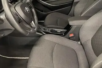 Toyota Corolla, 1.8, 72 kW, гибрид, автомат, передний привод